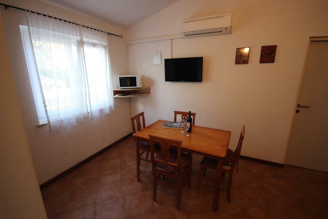 Cukon Holiday Home Medulin Buitenkant foto