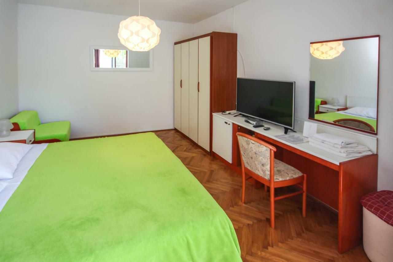 Cukon Holiday Home Medulin Buitenkant foto